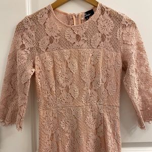 LULUS LACE DRESS
